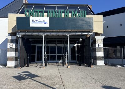 Sidewalk shed at Smith Haven Mall